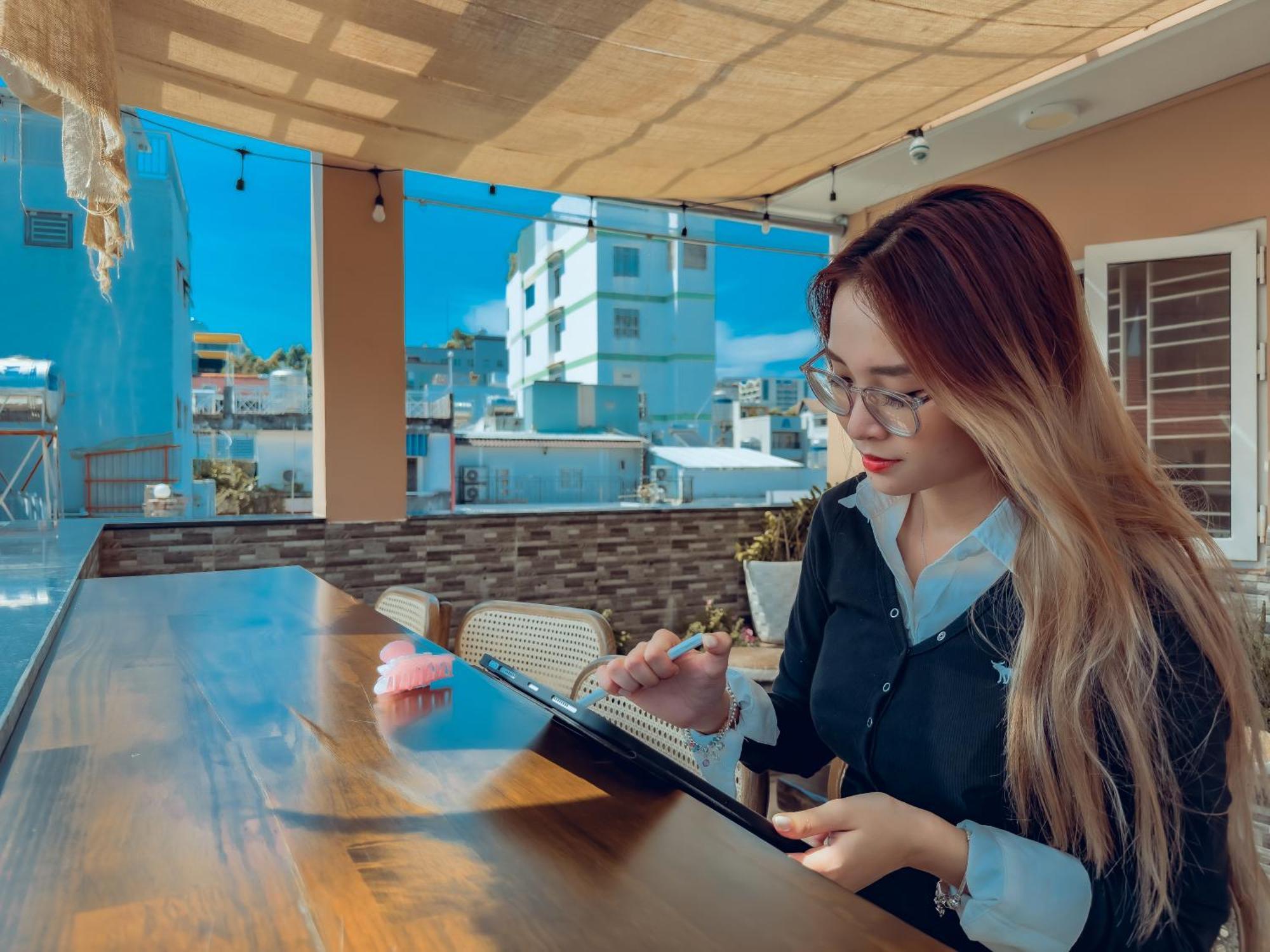 Hemtouch House Otel Ho Şi Min Dış mekan fotoğraf